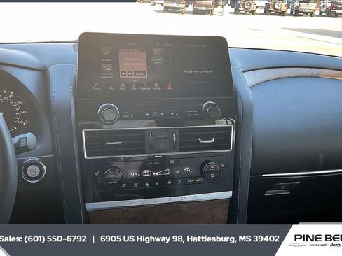 Used 2024 Nissan Armada SL w/ Captain's Chairs Package image 23