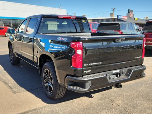 New 2026 Chevrolet Silverado 1500 Custom image 3