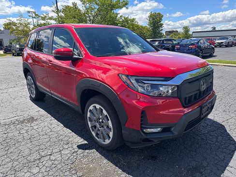 Used 2025 Honda Passport EX-L image 1
