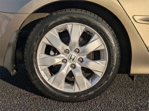 Used 2009 Honda Accord EX-L image 10