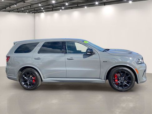 Used 2022 Dodge Durango SRT w/ Black Package AWD/4WD image 8
