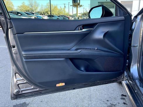 Used 2024 Toyota Camry XSE w/ Navigation Package image 21