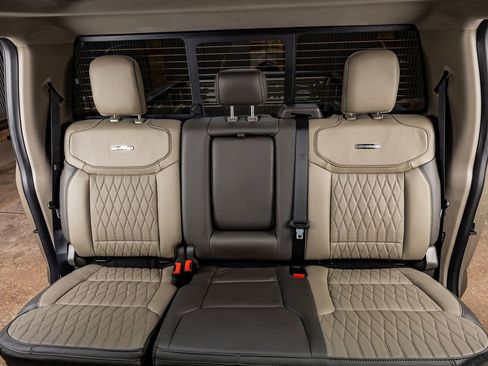 Used 2026 Ford F450 Platinum w/ Platinum Plus Package image 35