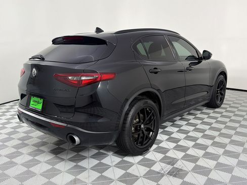 Used 2021 Alfa Romeo Stelvio Sprint w/ Nero Edizione RWD image 9