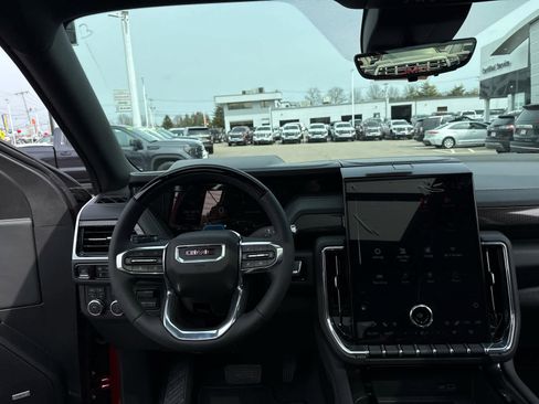 New 2026 GMC Yukon Elevation image 15