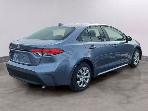 Used 2023 Toyota Corolla LE image 4