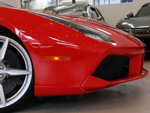 Certified 2018 Ferrari 488 Spider RWD image 17