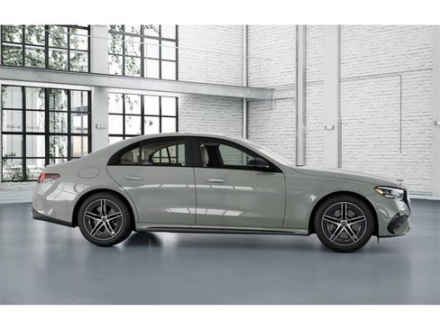 New 2026 Mercedes-Benz E 450 4MATIC Sedan image 15