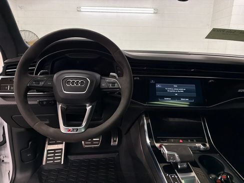 Used 2023 Audi RS Q8 AWD/4WD image 7