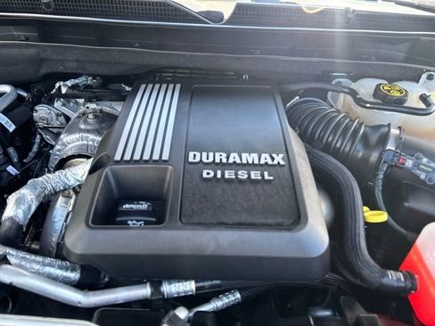 Used 2022 GMC Yukon XL Denali AWD/4WD image 57