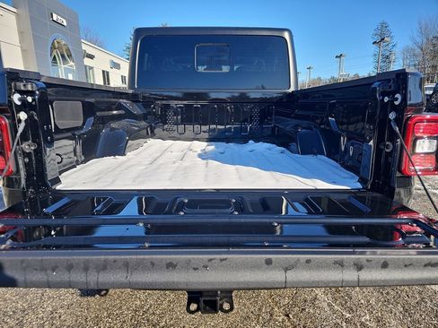 New 2026 Jeep Gladiator Rubicon w/ Safety Group AWD/4WD image 26