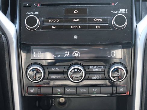 Used 2022 Subaru Ascent Limited w/ Technology Package AWD/4WD image 23