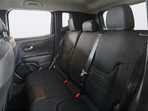 Used 2017 Jeep Renegade Altitude AWD/4WD image 17