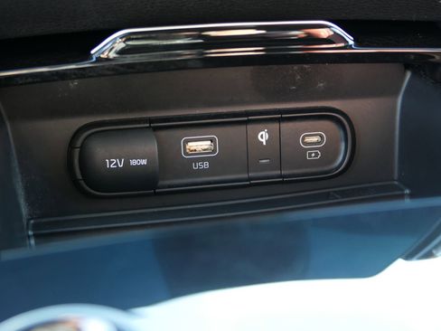 Used 2023 Kia Sportage SX Prestige image 20