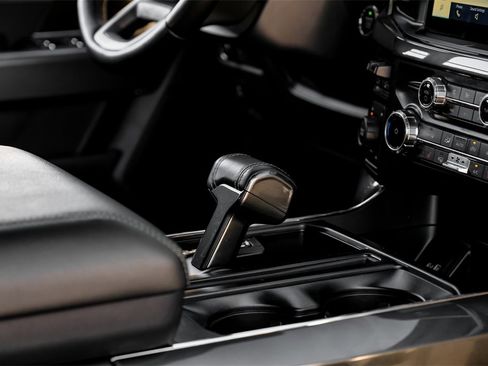 Used 2022 Ford F150 XLT w/ Equipment Group 302A High image 23