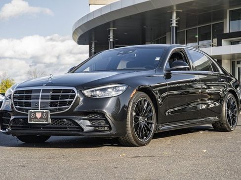 Certified 2022 Mercedes-Benz S 580 4MATIC Sedan image 3