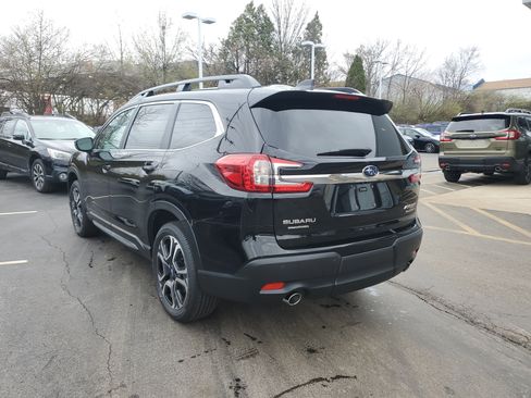 New 2026 Subaru Ascent Limited image 2