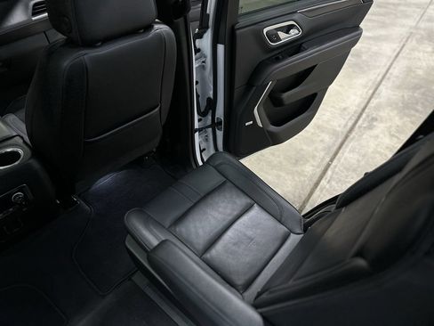 Used 2022 Chevrolet Tahoe RST w/ Luxury Package image 23