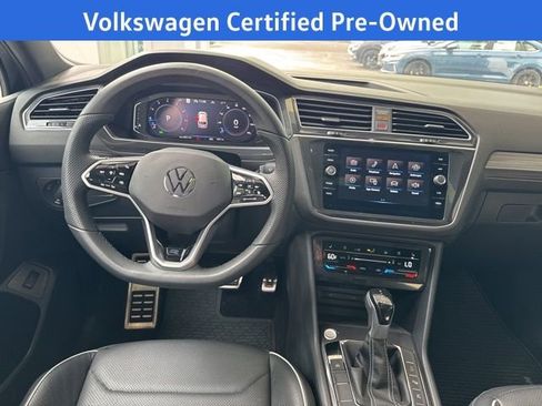 Certified 2024 Volkswagen Tiguan SEL R-Line image 21