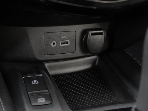 Certified 2019 Nissan Rogue SL image 40