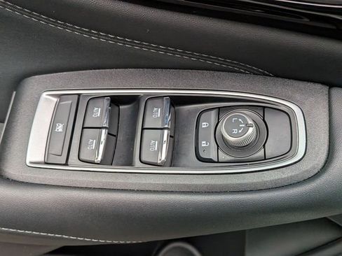 Used 2025 Subaru Legacy Limited image 12