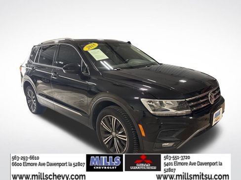 Used 2018 Volkswagen Tiguan SEL image 3