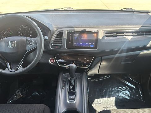 Used 2016 Honda HR-V EX image 14