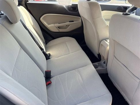 Certified 2019 Ford Fiesta SE image 19