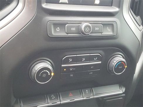 Used 2019 Chevrolet Silverado 1500 Custom Trail Boss w/ Infotainment Package image 20