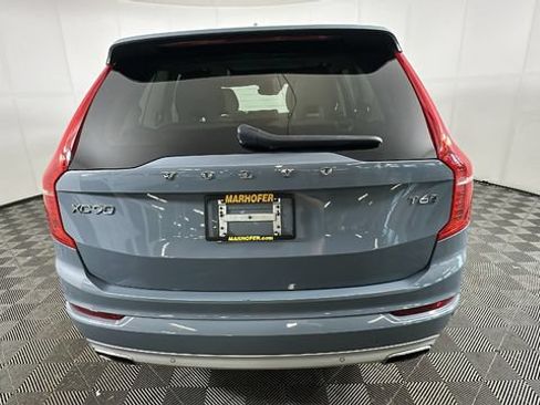 Used 2021 Volvo XC90 T6 Momentum AWD/4WD image 3