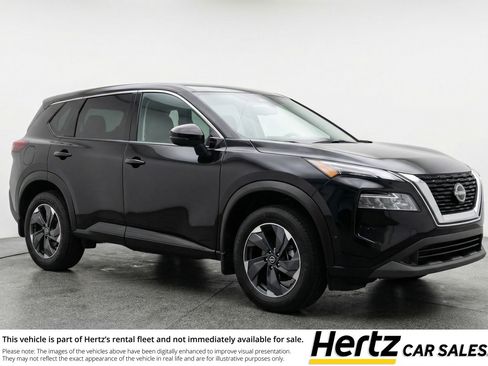 Used 2025 Nissan Rogue SV image 1
