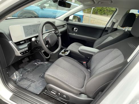 Certified 2024 Hyundai Ioniq 5 SE AWD/4WD image 10