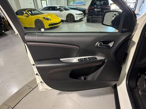 Used 2018 Dodge Journey GT AWD/4WD image 10