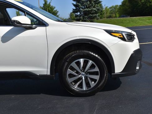 Used 2022 Subaru Outback Premium AWD/4WD image 5