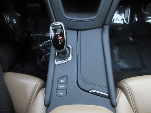 Used 2019 Cadillac XT5 Platinum image 50