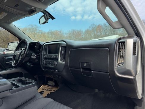 Used 2017 Chevrolet Silverado 1500 LT w/ Trailering Package AWD/4WD image 19