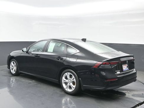 Certified 2025 Honda Accord LX image 3