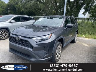 Used 2023 Toyota RAV4 LE FWD video 1