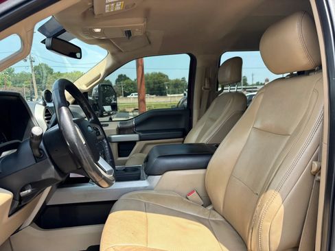 Used 2017 Ford F250 Lariat w/ Chrome Package AWD/4WD image 11