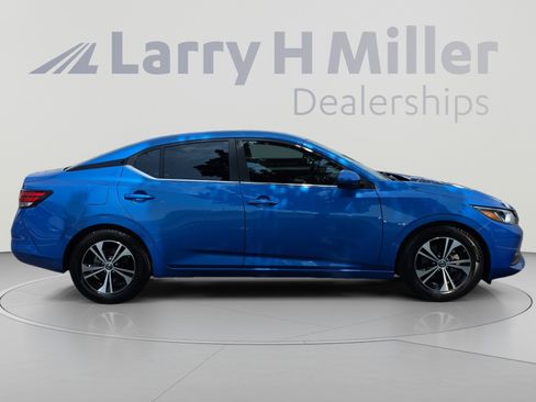 Used 2022 Nissan Sentra SV w/ Trunk Package FWD image 6