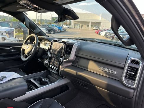 Used 2026 RAM 1500 Laramie w/ Night Edition AWD/4WD image 12