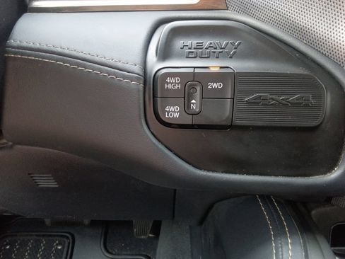 Used 2022 RAM 2500 Limited w/ Safety Group AWD/4WD image 27