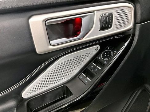 Used 2021 Ford Explorer ST w/ ST Street Pack image 38