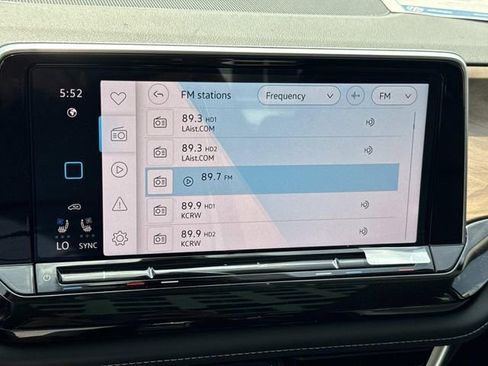New 2026 Volkswagen Atlas SE FWD image 22