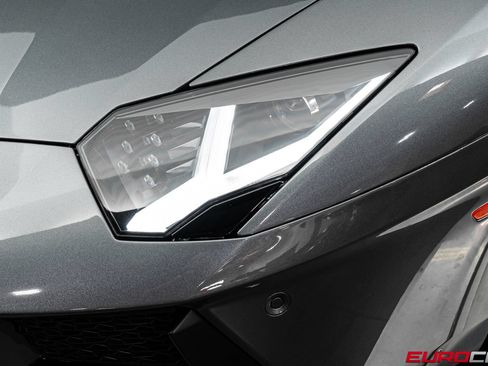 Used 2014 Lamborghini Aventador LP 700-4 AWD/4WD image 15