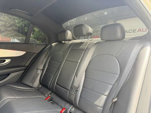 Used 2019 Mercedes-Benz C 300 4MATIC Sedan image 16