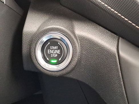 Used 2023 Chevrolet TrailBlazer ACTIV w/ Sun and Liftgate Package image 25