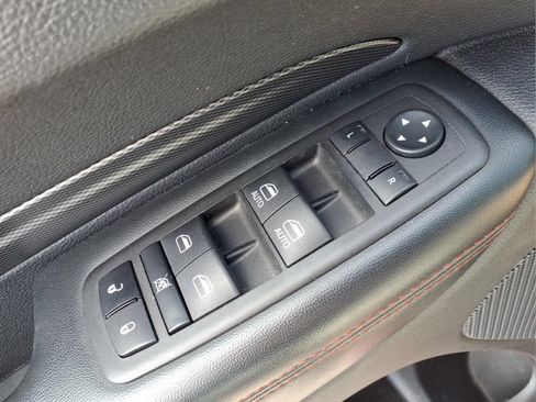 Used 2023 Dodge Durango GT AWD/4WD image 17