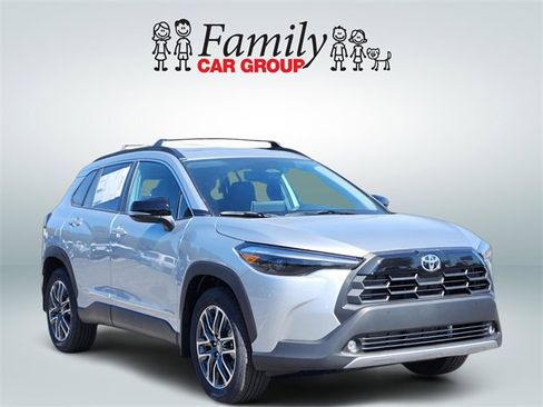 New 2026 Toyota Corolla Cross XLE image 2