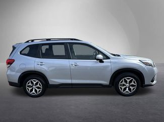 Used 2023 Subaru Forester Premium video 2